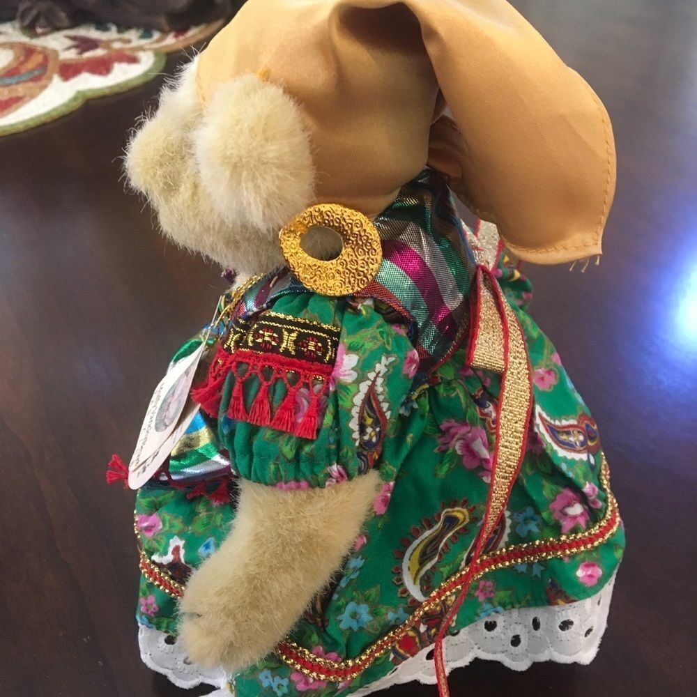 Muffy VanderBear Gypsy  Bear - Picture 4 of 6